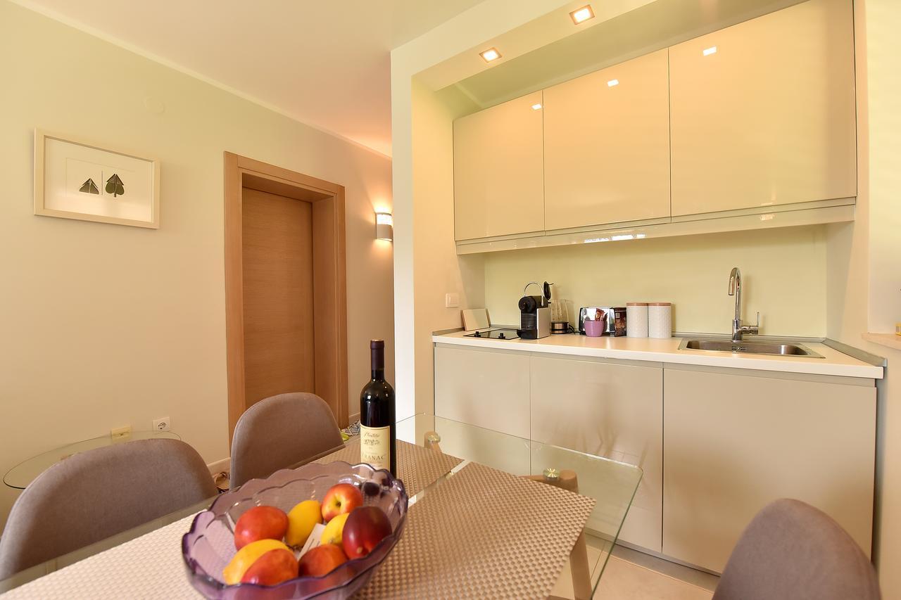 Apartment Maniva Cattaro Esterno foto